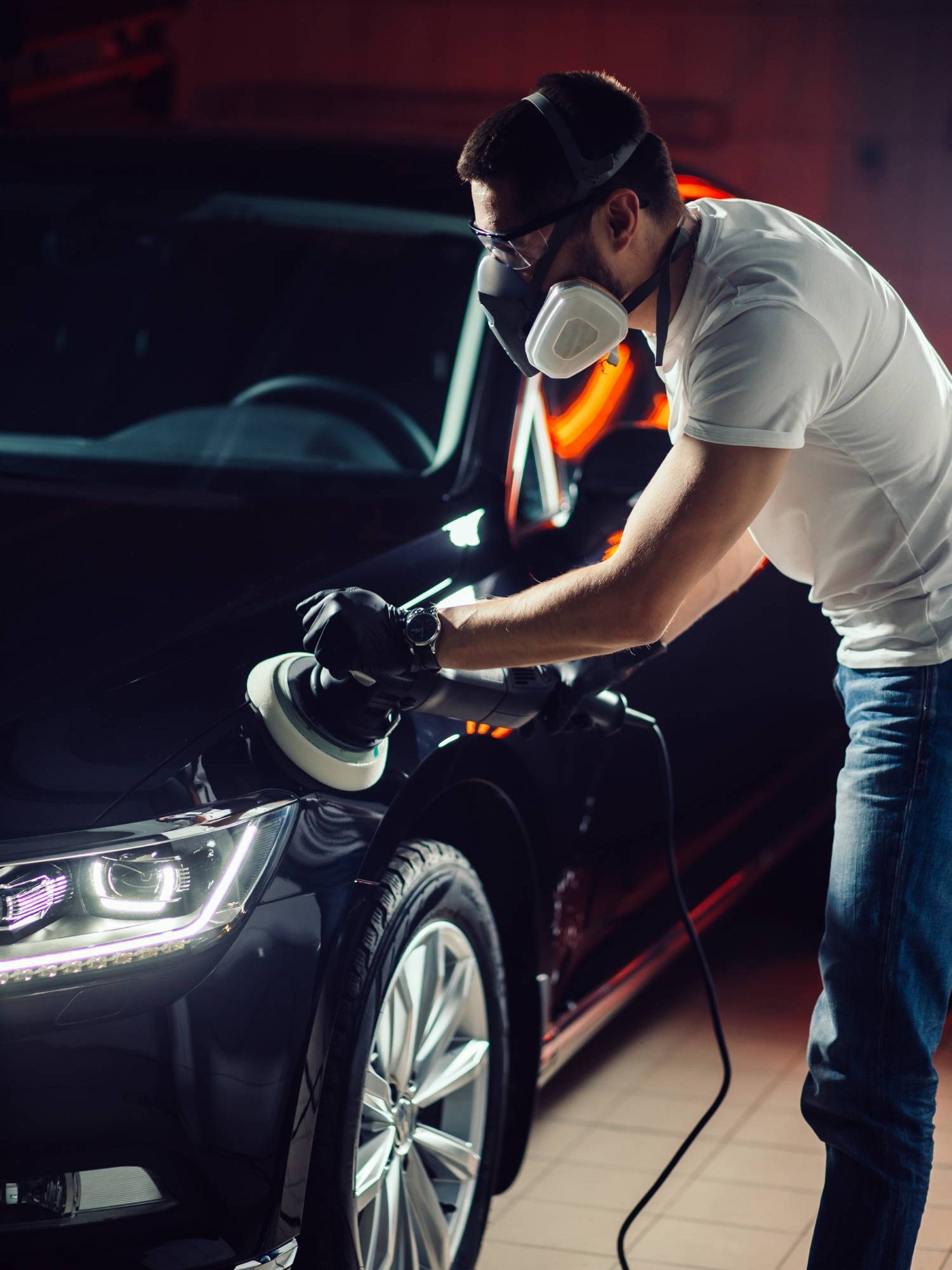 Pourquoi le polissage de la carrosserie est-il crucial pour la protection de votre voiture ? Illkirch-Graffenstaden